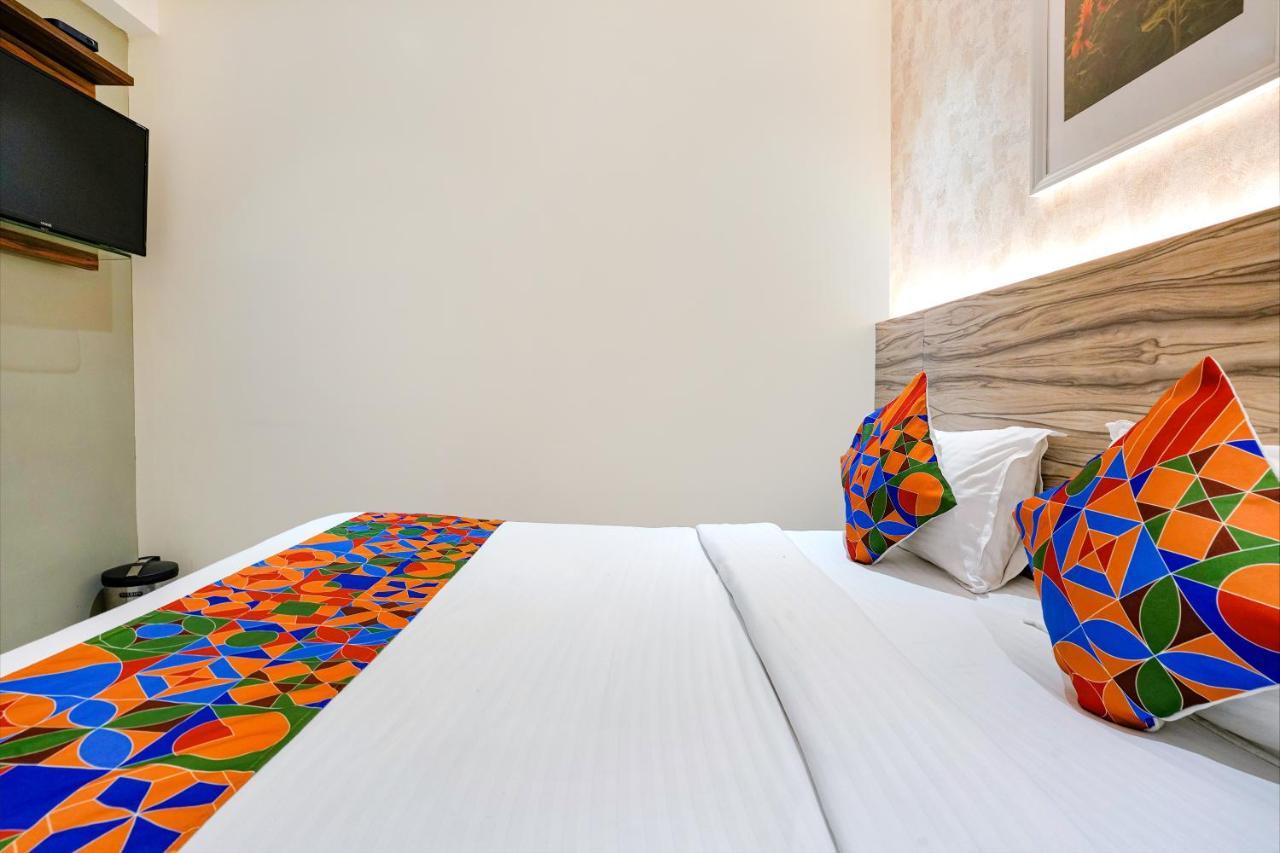 Fabexpress The Dream Residency - Nr Mumbai International Airport Hotel Exterior foto